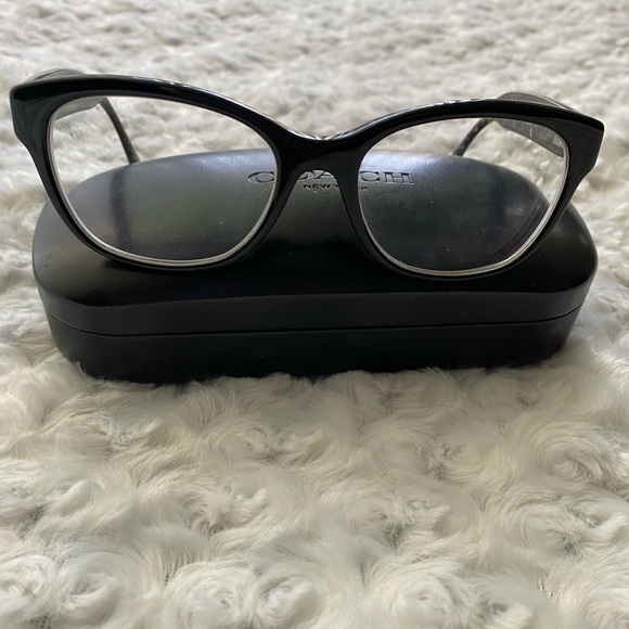 Black coach prescription glasses - Picture 2 of 4